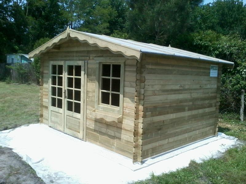 Abri De Jardin En Bois Traite : ?paisseur des madriers 34 mm abris pr?vus avec des pannes forte Abri De Jardin En Bois Traite : ?paisseur des madriers 34 mm abris pr?vus avec des pannes forte